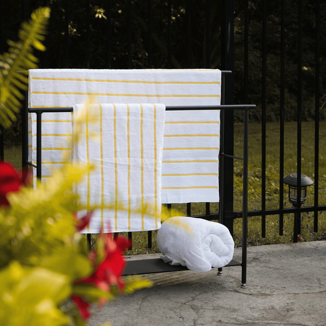 Ligne Blanket/Towel Rack - LndmarkClub USA